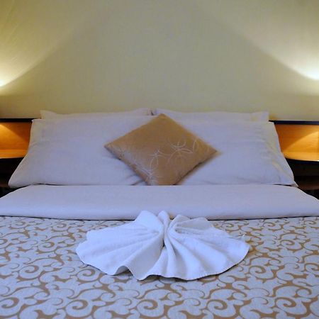 Hotel Galerija Загреб Стая снимка